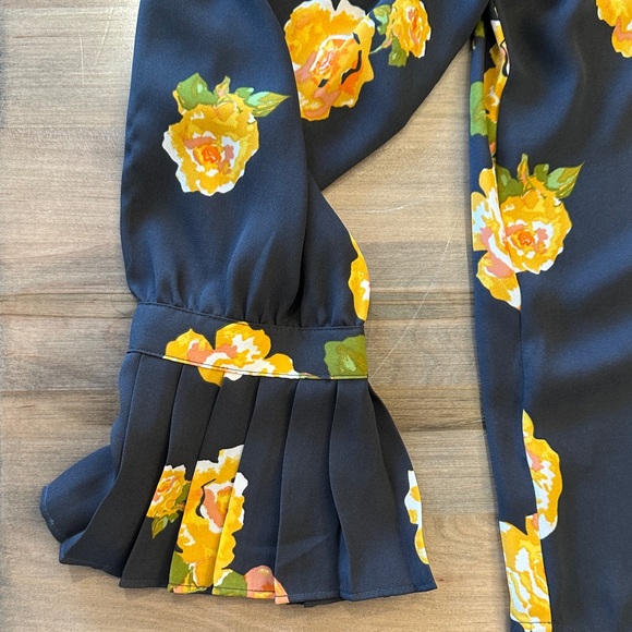 LOFT Dark Grey Blouse with Yellow Floral Print and Ruffle Cuffs - Picture 4 of 9